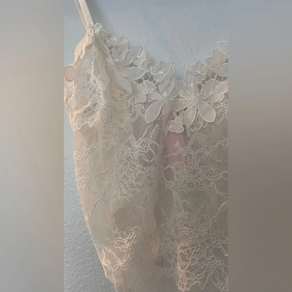 NWT VS SHEER WHITE LACE BODYSUIT TEDDY LINGERIE SMALL - Picture 5 of 5